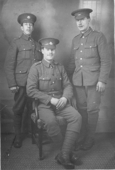 3-soldiers-Fred-Horsnell-seated