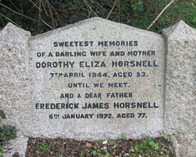Fred-gravestone